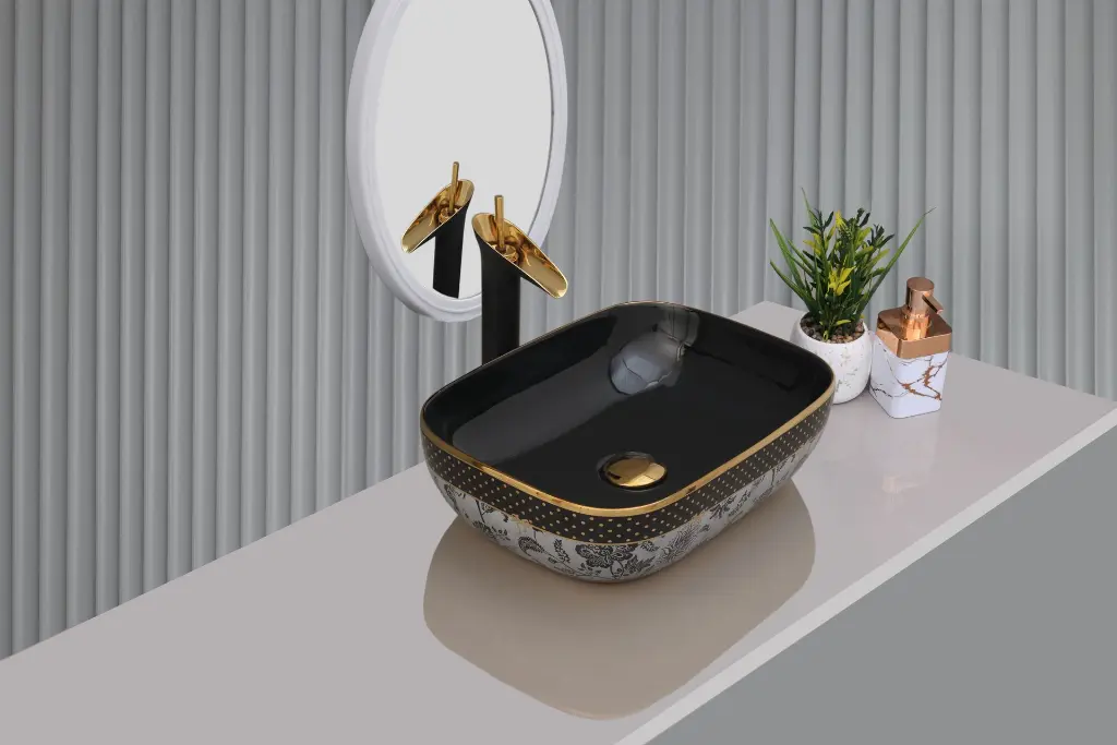 BLACK-CITIZEN G-35.JPG.webp